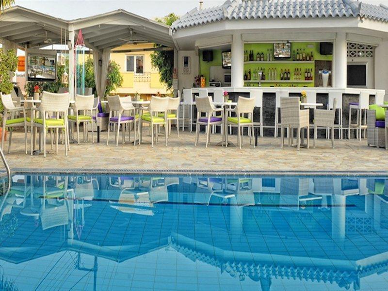 Kristalli Hotel Apartments Малія Екстер'єр фото