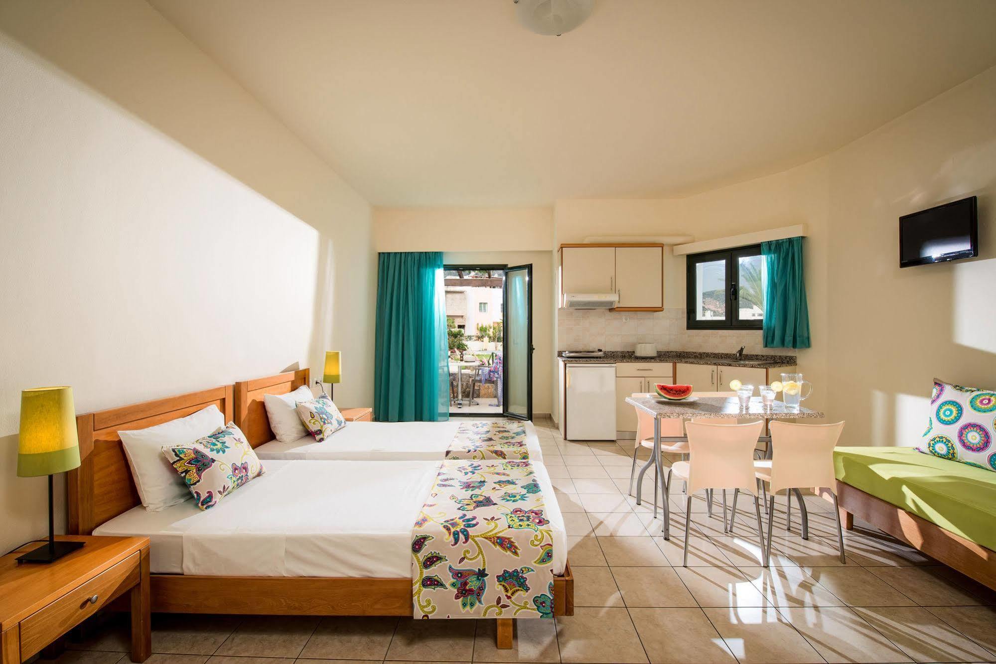 Kristalli Hotel Apartments Малія Екстер'єр фото